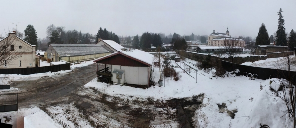 https://www.czechdevelop.cz/files/gimgs/102_pozemek-z-nadhledu-z-okna-historicke-budovy1600x697.jpg